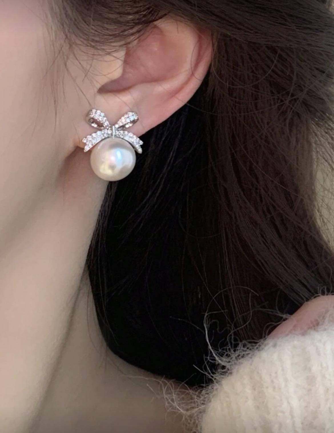 Aretes perla con lazo
