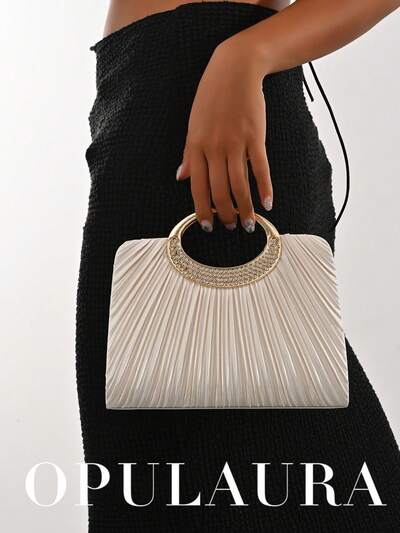 Bolso dorado con brillos