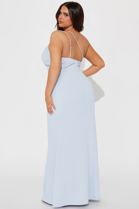 Vestido de gala "Brisa de Invierno"