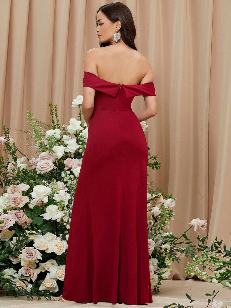 Vestido de gala "Borgoña Clásico"