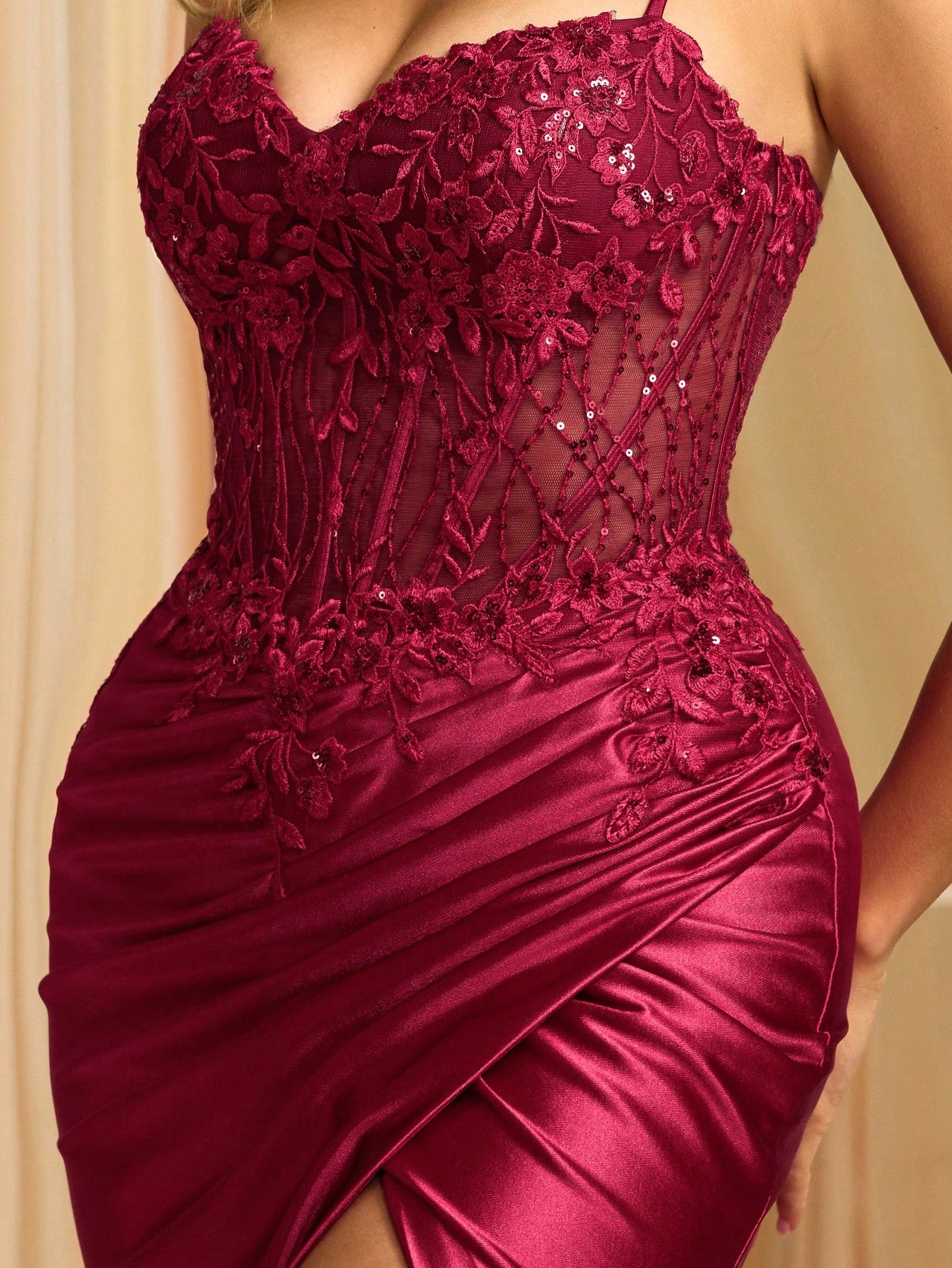 Vestido de gala "Rubí Corsetero"