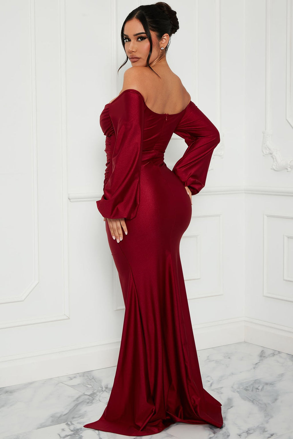 Vestido de gala "Borgoña Sedoso"