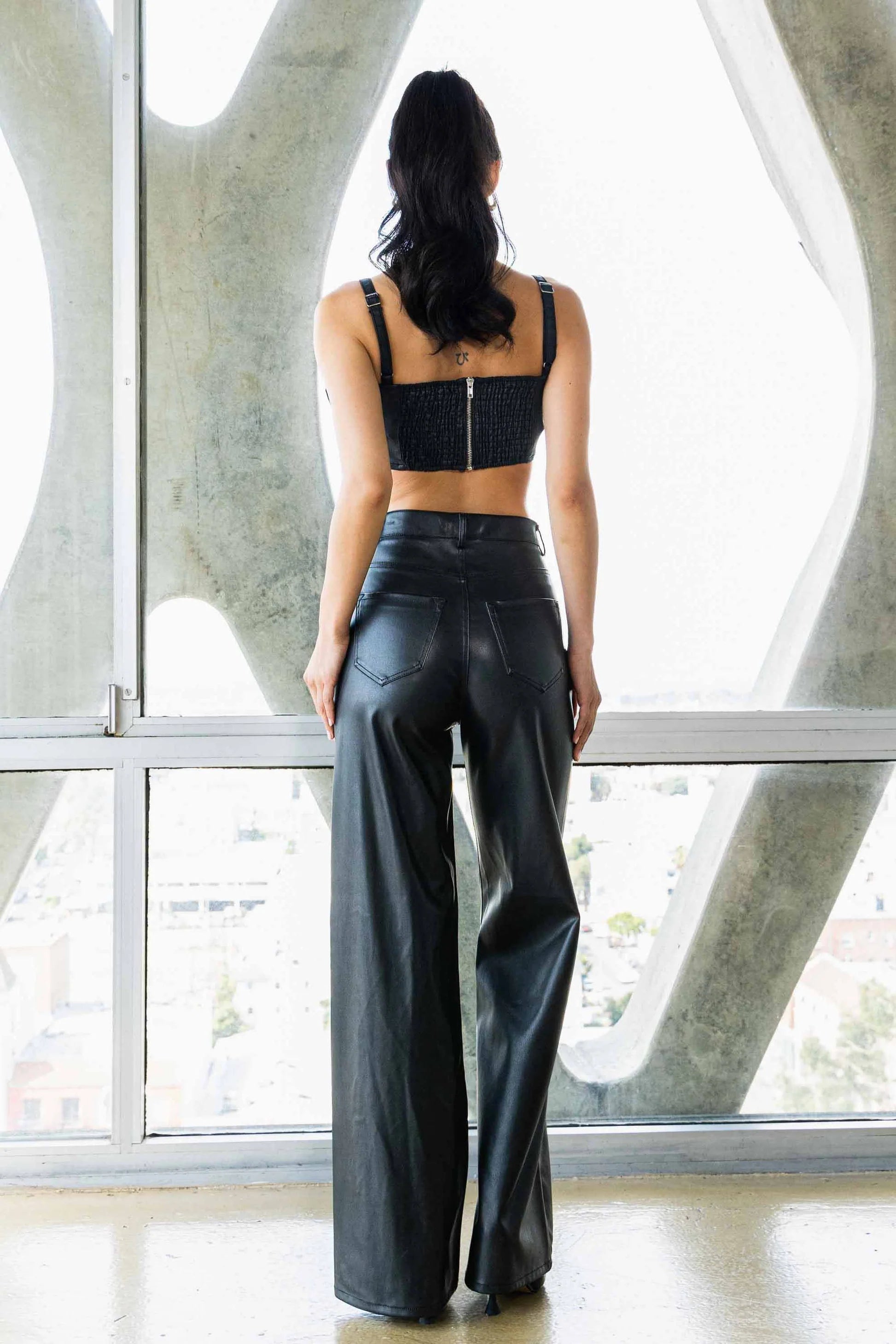 Pantalon de cuerina Vibrant