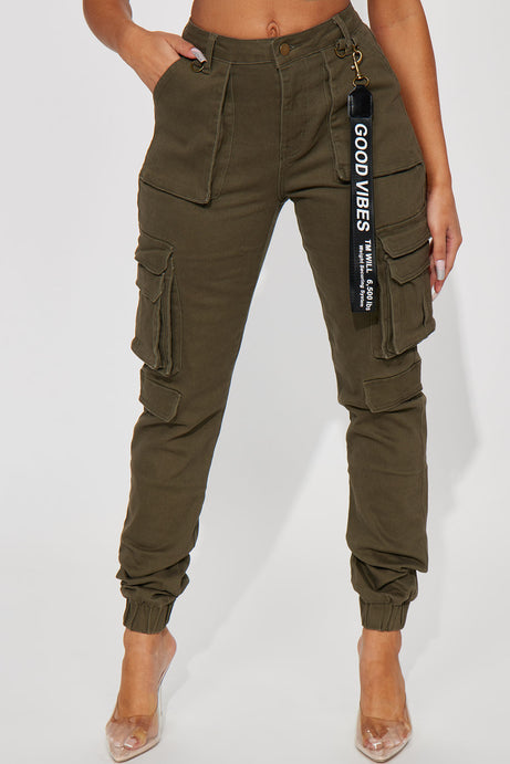Pantalon good vibes cargo jogger FN verde