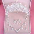 Set corona plateada con perlas