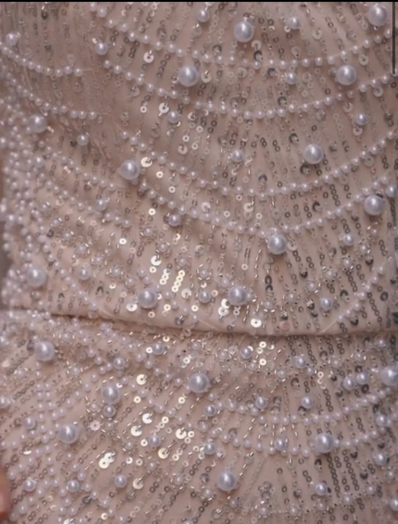 Vestido "Gala de Perlas"